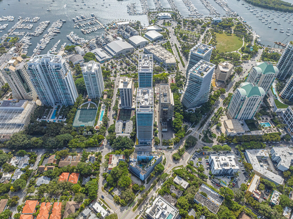 Marcus & Millichap Facilitates Sale of Leased Retail Condo Beneath Luxury Residences in Coconut Grove